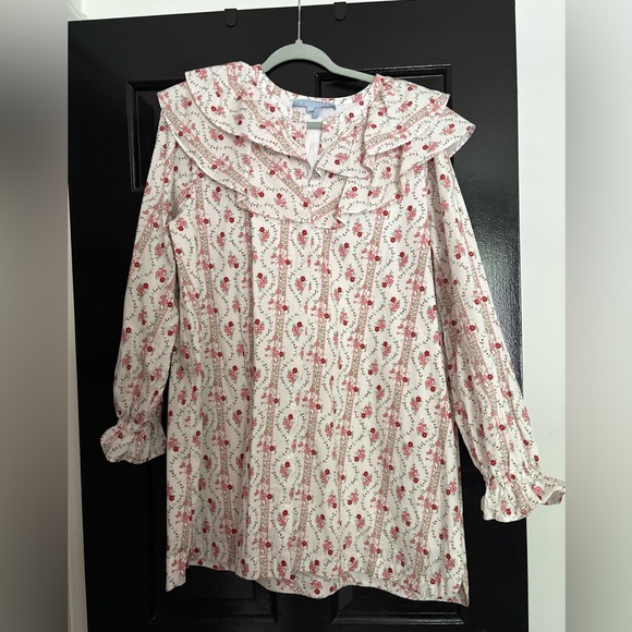 Hill House Floral Dress - Picture 2 of 4